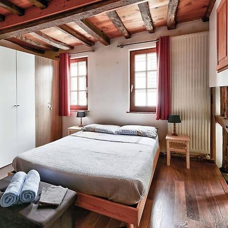 Maison De Ville Spacieuse Et Calme En Plein Coeur D'أميا المظهر الخارجي الصورة